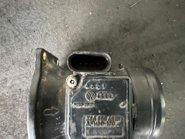 bontott VW GOLF IV Légtömegmérő