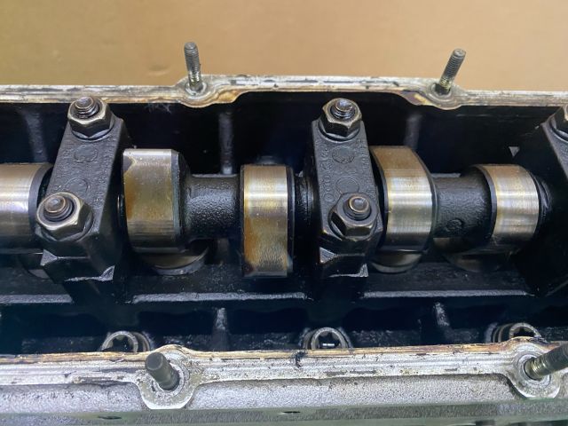 bontott VW GOLF IV Motor (Fűzött blokk hengerfejjel)