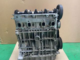 bontott VW GOLF IV Motor (Fűzött blokk hengerfejjel)
