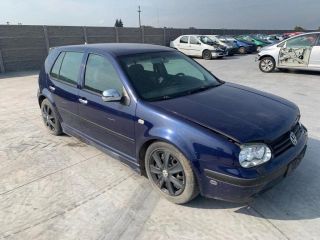 bontott VW GOLF IV Motor (Fűzött blokk hengerfejjel)