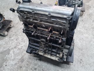 bontott VW GOLF IV Motor (Fűzött blokk hengerfejjel)