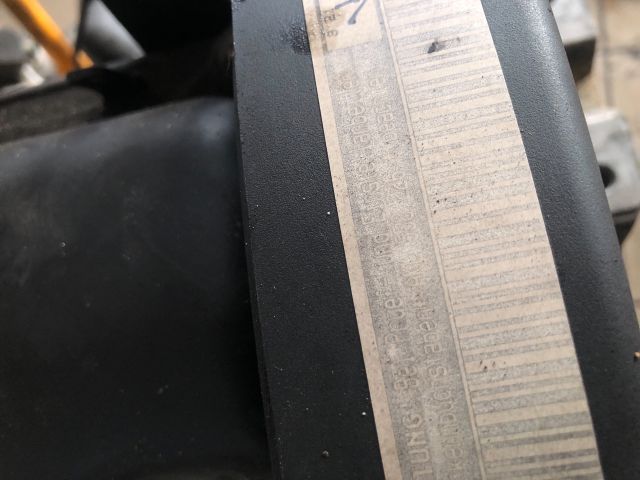 bontott VW GOLF IV Motor (Fűzött blokk hengerfejjel)