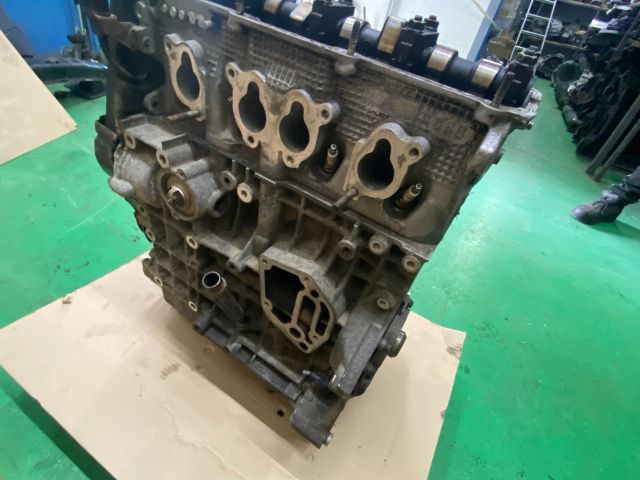 bontott VW GOLF IV Motor (Fűzött blokk hengerfejjel)