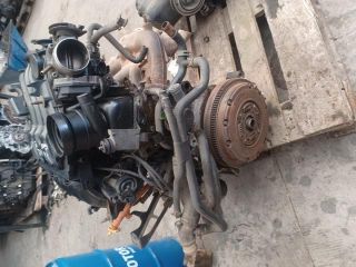 bontott VW GOLF IV Motor (Fűzött blokk hengerfejjel)