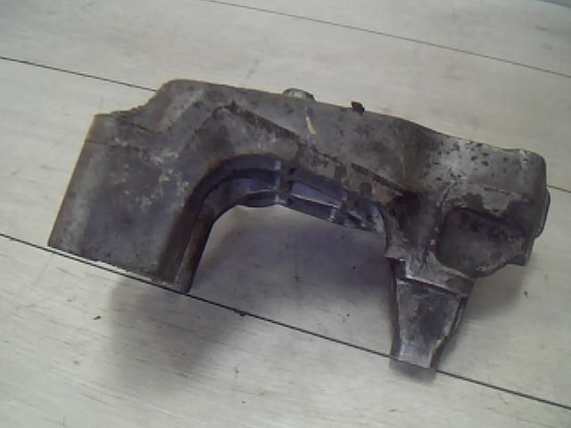 bontott VW GOLF IV Motor Tartó Bak (Fém)