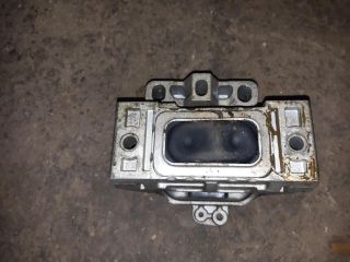bontott VW GOLF IV Motor Tartó Bak Jobb