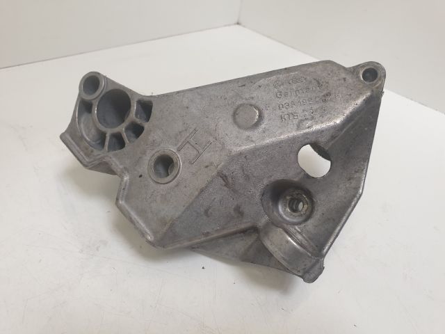 bontott VW GOLF IV Motor Tartó Bak Jobb