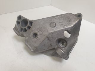 bontott VW GOLF IV Motor Tartó Bak Jobb