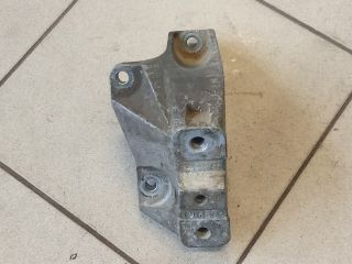 bontott VW GOLF IV Motor Tartó Bak (Pozíciófüggetlen)