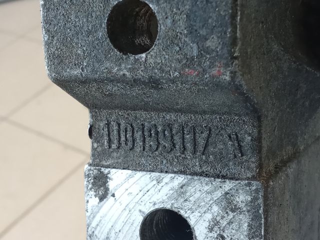 bontott VW GOLF IV Motor Tartó Bak (Pozíciófüggetlen)