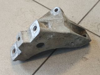 bontott VW GOLF IV Motor Tartó Bak (Pozíciófüggetlen)