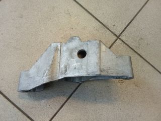 bontott VW GOLF IV Motor Tartó Bak (Pozíciófüggetlen)