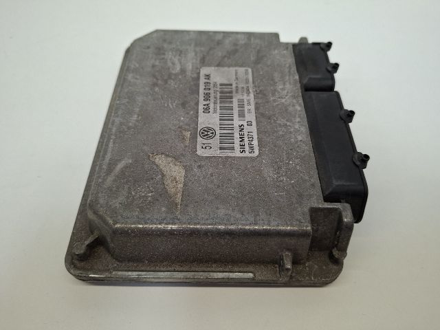 bontott VW GOLF IV Motorvezérlő