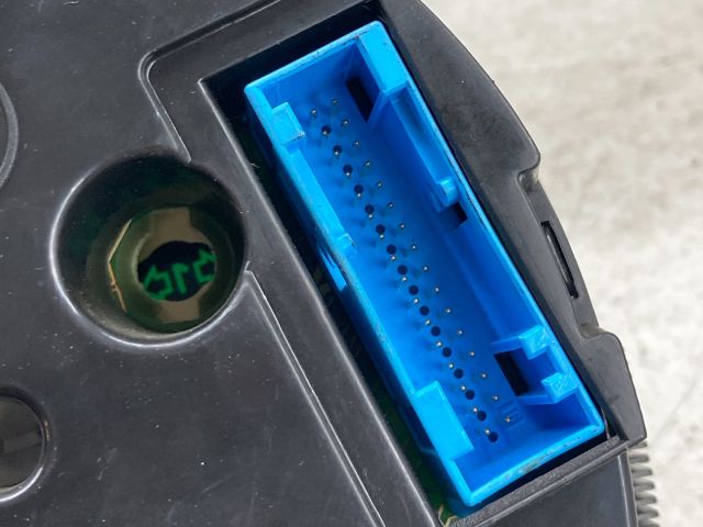 bontott VW GOLF IV Motorvezérlő