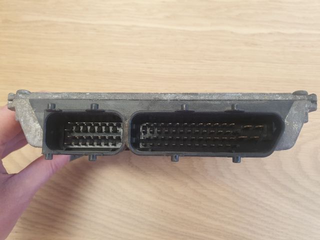 bontott VW GOLF IV Motorvezérlő