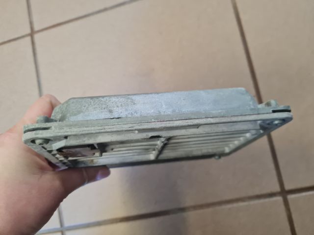 bontott VW GOLF IV Motorvezérlő