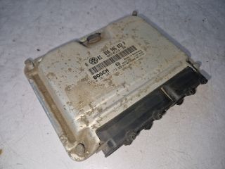 bontott VW GOLF IV Motorvezérlő
