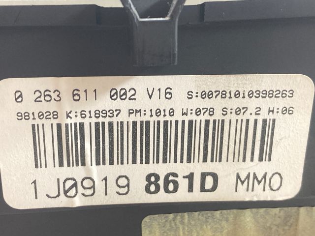 bontott VW GOLF IV Motorvezérlő