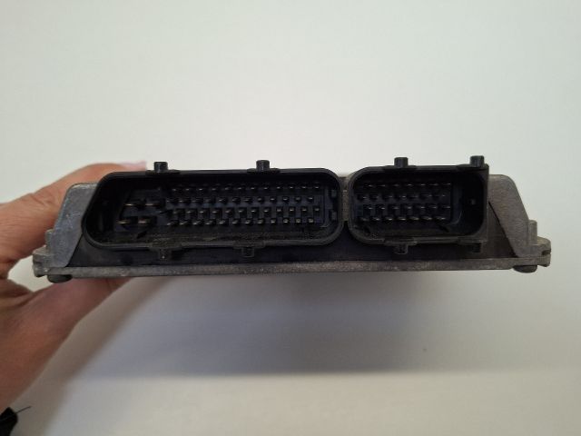 bontott VW GOLF IV Motorvezérlő