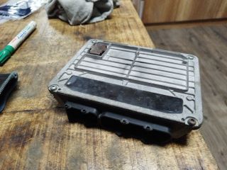 bontott VW GOLF IV Motorvezérlő