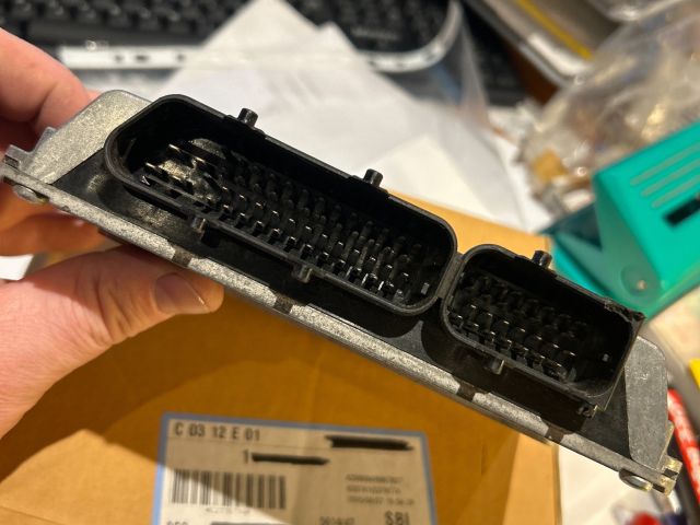 bontott VW GOLF IV Motorvezérlő