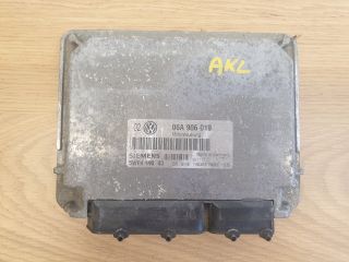 bontott VW GOLF IV Motorvezérlő