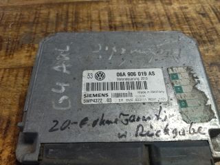 bontott VW GOLF IV Motorvezérlő