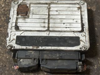 bontott VW GOLF IV Motorvezérlő