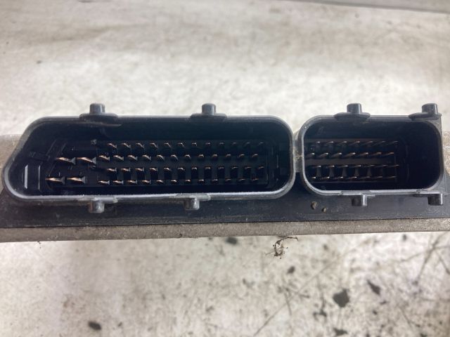 bontott VW GOLF IV Motorvezérlő