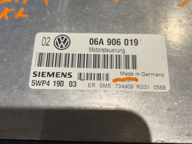 bontott VW GOLF IV Motorvezérlő