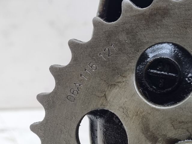 bontott VW GOLF IV Olajszivattyú