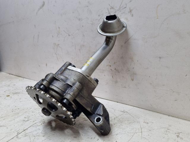 bontott VW GOLF IV Olajszivattyú