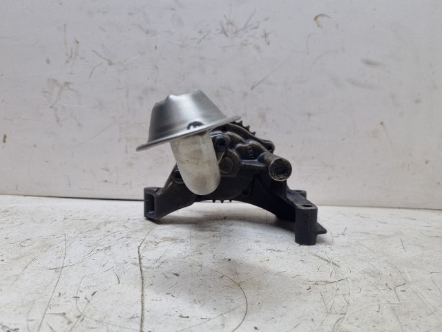 bontott VW GOLF IV Olajszivattyú