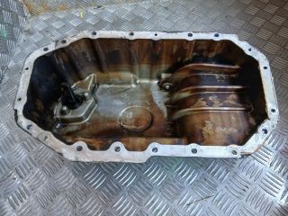 bontott VW GOLF IV Olajteknő