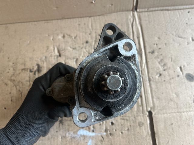 bontott VW GOLF IV Önindító