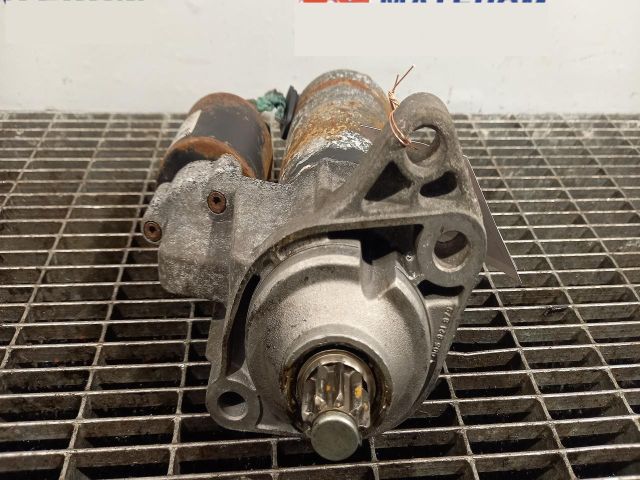 bontott VW GOLF IV Önindító