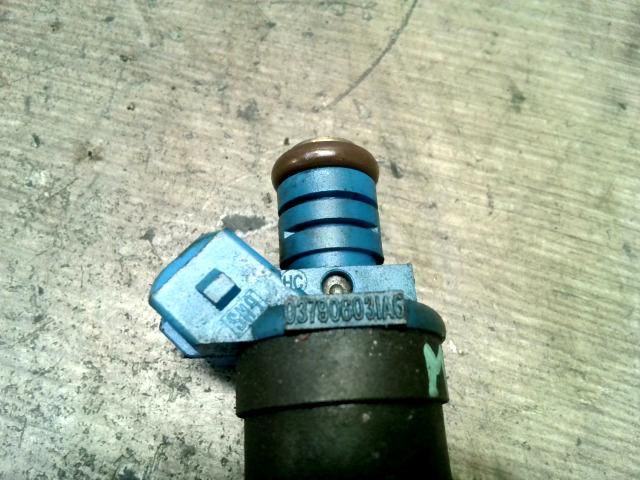 bontott VW GOLF IV Porlasztó (1 db)