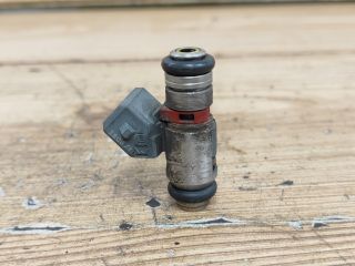 bontott VW GOLF IV Porlasztó (1 db)