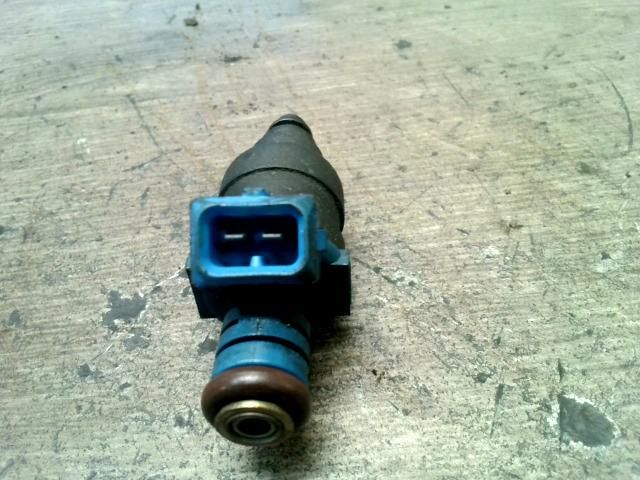 bontott VW GOLF IV Porlasztó (1 db)