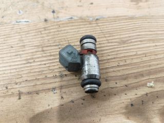 bontott VW GOLF IV Porlasztó (1 db)