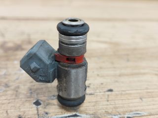 bontott VW GOLF IV Porlasztó (1 db)