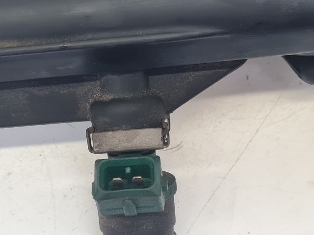 bontott VW GOLF IV Porlasztó Sor / Híd