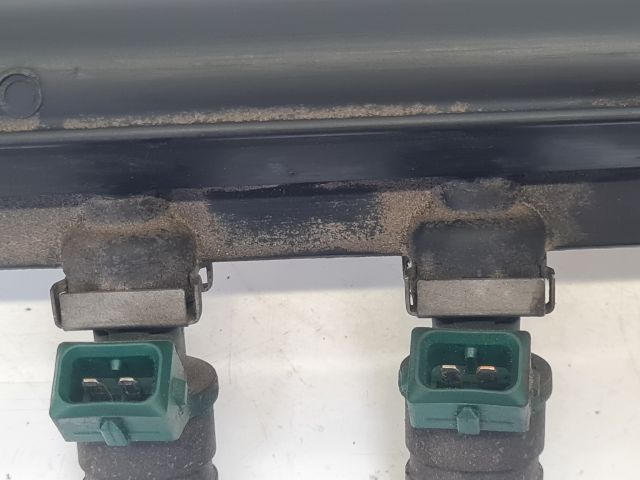 bontott VW GOLF IV Porlasztó Sor / Híd