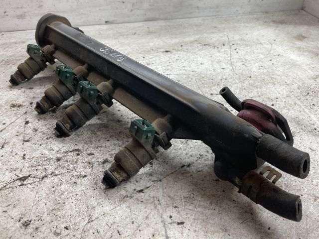 bontott VW GOLF IV Porlasztó Sor / Híd