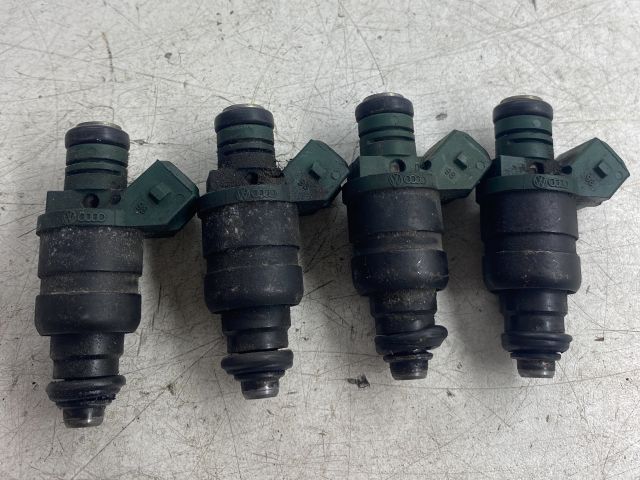 bontott VW GOLF IV Porlasztó Sor / Híd