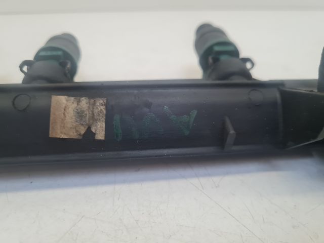 bontott VW GOLF IV Porlasztó Sor / Híd