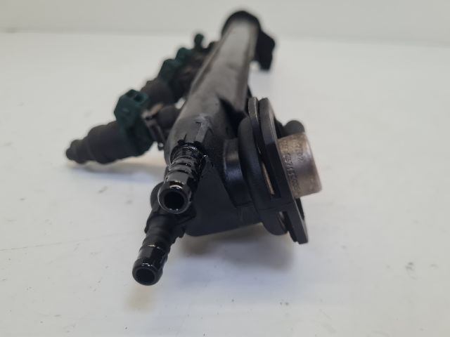 bontott VW GOLF IV Porlasztó Sor / Híd