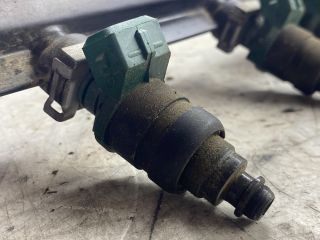 bontott VW GOLF IV Porlasztó Sor / Híd