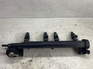 bontott VW GOLF IV Porlasztó Sor / Híd