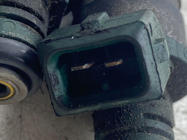 bontott VW GOLF IV Porlasztó Sor / Híd